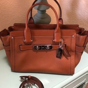 Coach swagger beautiful pebble leather